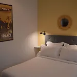 Le Castellamar Hotel