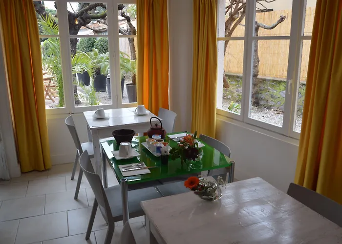 Le Castellamar 3* 생트막시메