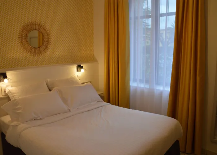 Le Castellamar 호텔 3*