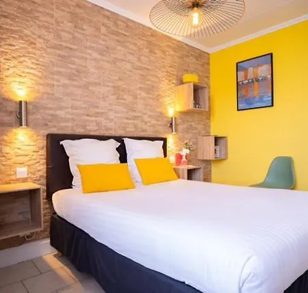 Le Castellamar Hotel