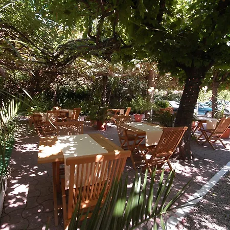 Hotel Castellamar