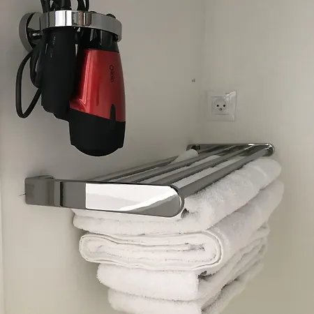 Le Castellamar Hotel